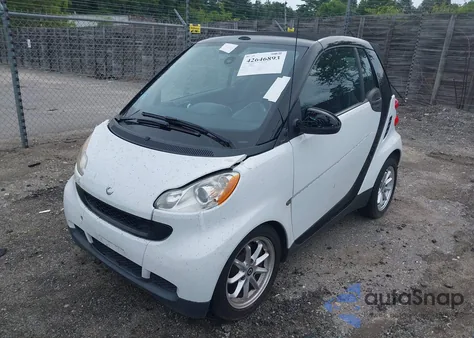 2009 Smart Fortwo Brabus/Passion из США, поврежденный, VIN WMEEK31X29K239498